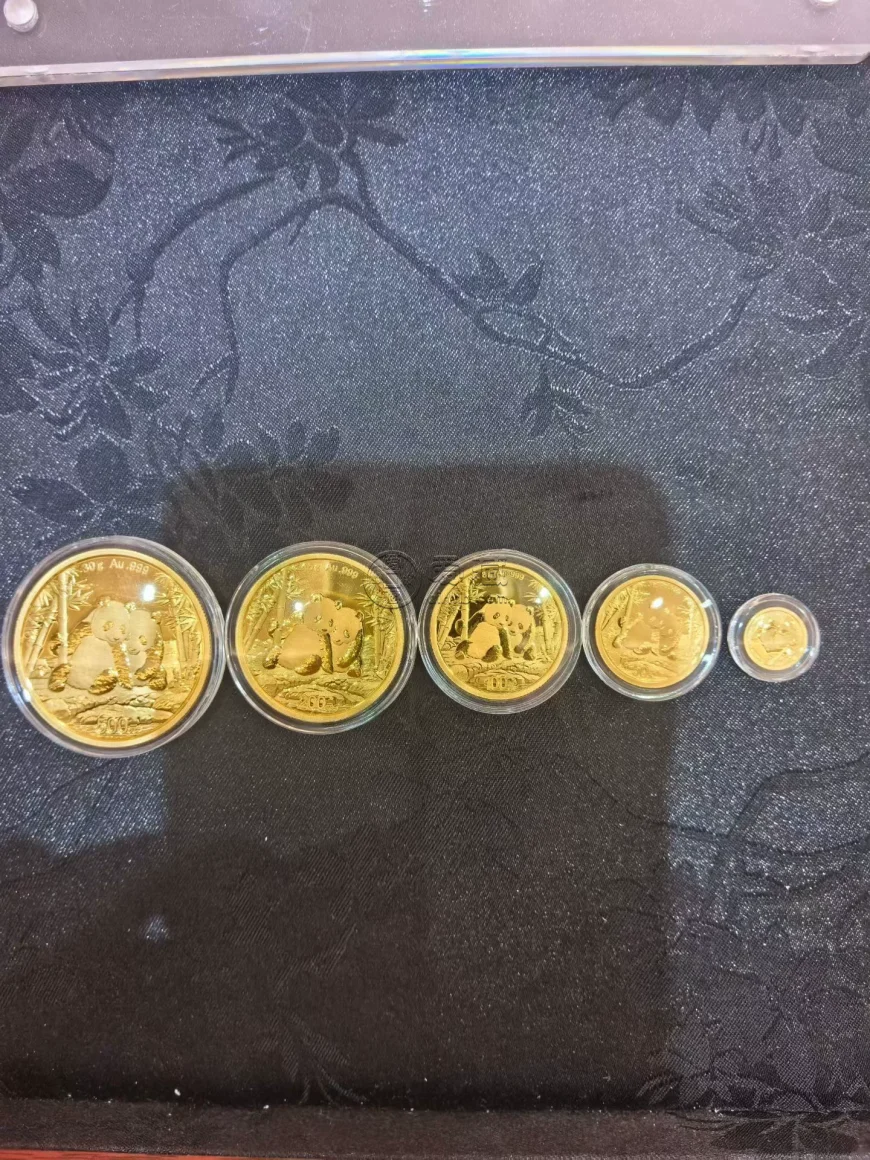 临沧熊猫金币回收 临沧熊猫金币在哪里回收