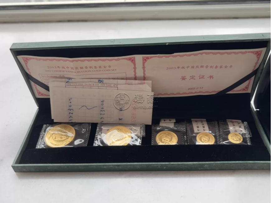 2003年熊猫金币回收价目表 回收熊猫金币电话