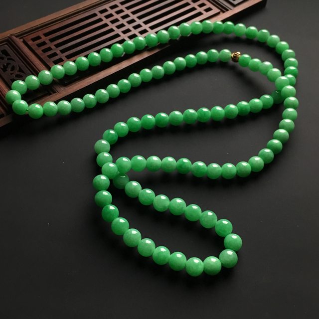 阳绿天然翡翠佛珠项链 直径7mm图2