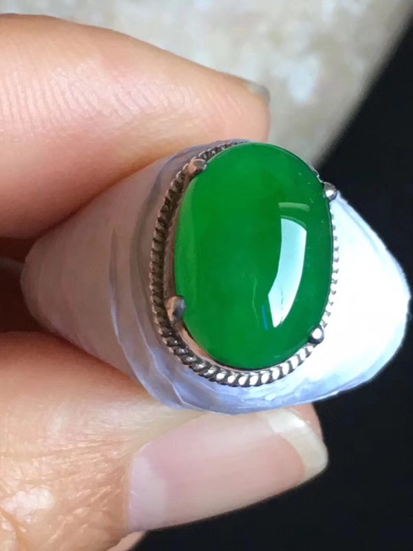 老坑冰种辣阳绿色 翡翠戒指12.8-9.3-4.8mm图2