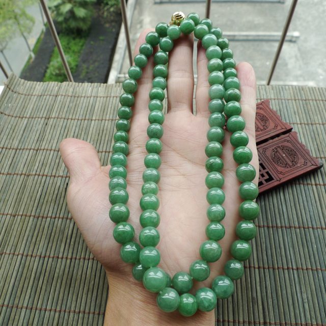 满绿翡翠项链 珠子取大9.5mm图1