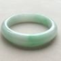 飘绿天然翡翠正圈手镯 尺寸：55.4*13.4*8.1mm