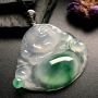 冰带色笑口常开 翡翠吊坠 尺寸: 32-38-6mm