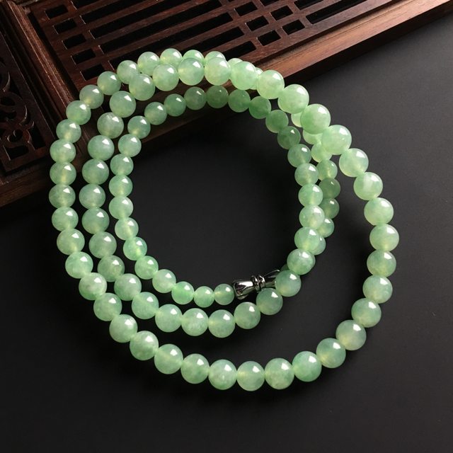 晴绿翡翠佛珠项链 直径大7 小5.5毫米图8