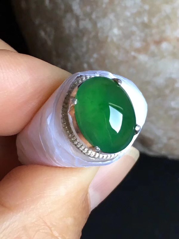 老坑冰种 阳绿色铜托 缅甸天然翡翠戒指11.7-9.5-4mm图1