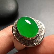 15.5-11.5-8.5寸冰种阳绿 缅甸天然翡翠戒指