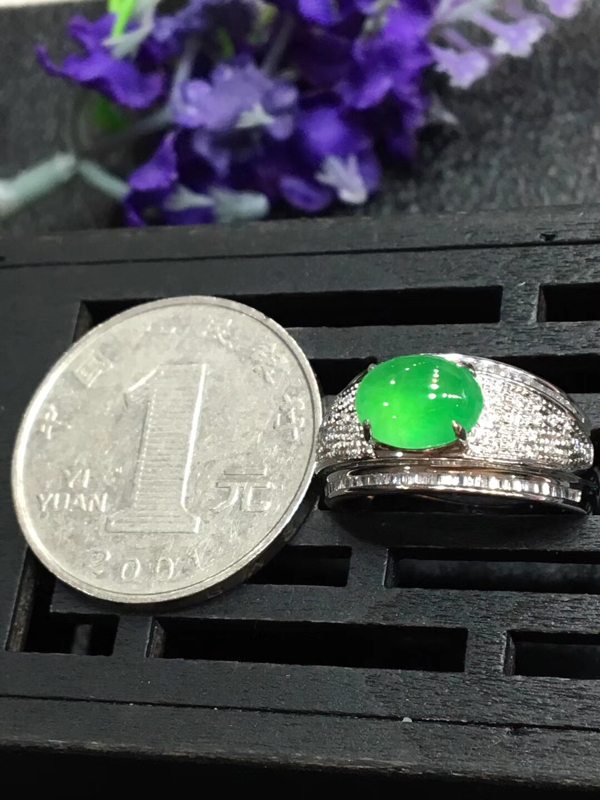 8.3*6.3*3.9mm冰满绿戒指 缅甸天然翡翠戒指图2
