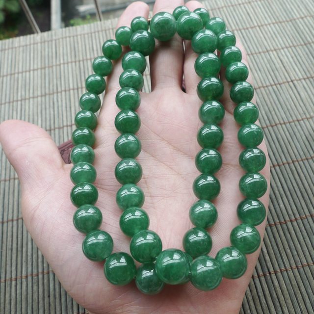 辣绿天然翡翠项链 珠子取大13.5mm图2