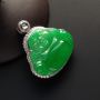 冰种满色阳绿佛公翡翠吊坠 18K白金配真钻镶嵌 裸石24-27-2.5毫米 连金33-31-9毫米