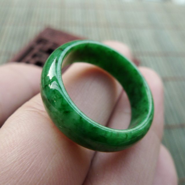 19*6.5*3mm冰油種飄綠花戒指 緬甸天然翡翠戒指圖8