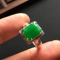 冰糯種陽綠方形 緬甸天然翡翠戒指