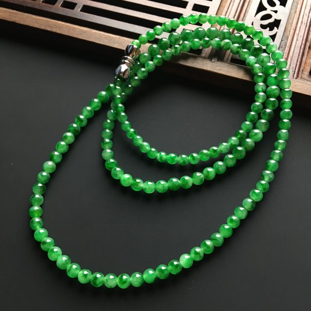翠绿佛珠天然翡翠项链 直径4毫米图3