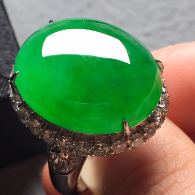 20.2*16.8*6寸冰濃陽綠 緬甸天然翡翠戒指