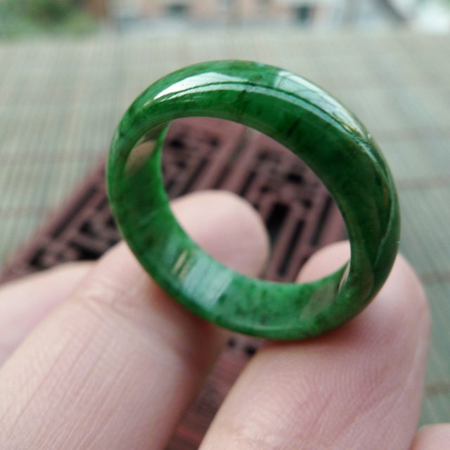 19*6.5*3mm冰油種飄綠花戒指 緬甸天然翡翠戒指圖5