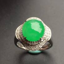 10.6*9.7*5mm冰种阳绿花型 翡翠戒指