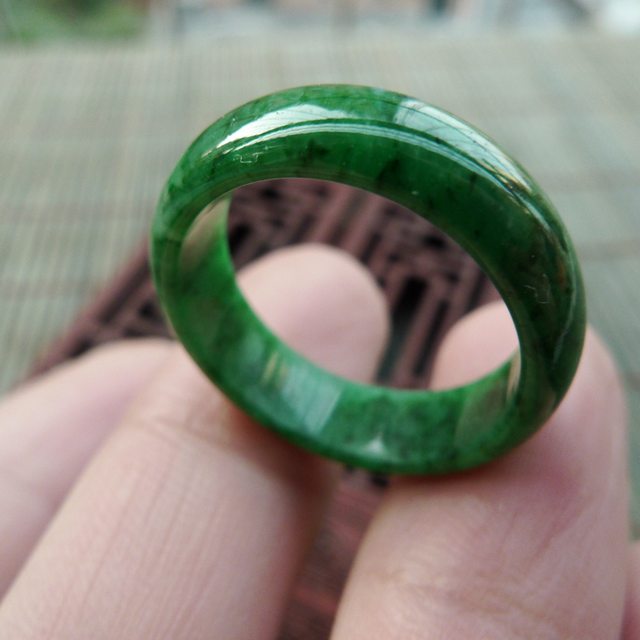 19*6.5*3mm冰油種飄綠花戒指 緬甸天然翡翠戒指圖2