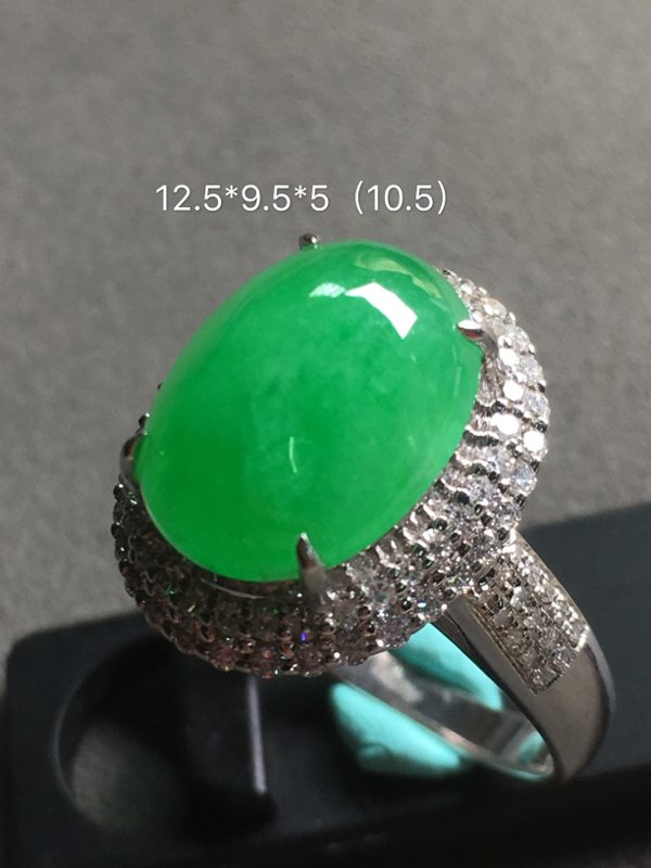 冰种阳绿 翡翠戒指 18Ｋ金镶嵌钻石图7