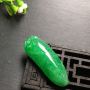 阳绿辣椒 翡翠吊坠 尺寸40.5*14.3*8.6mm