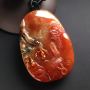 巧雕红翡达摩吊坠 尺寸63-44-12毫米
