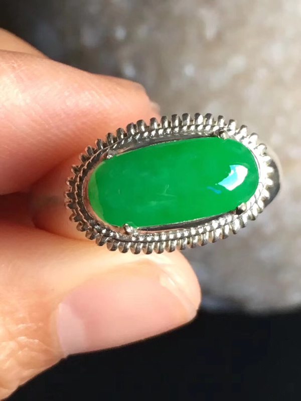14-7-3.8寸老坑冰種正陽綠色 翡翠戒指