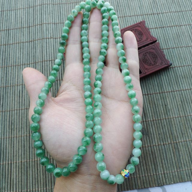 飘绿天然翡翠圆珠项链 珠大取一7.2mm图3