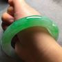 高冰飘阳绿翡翠圆条手镯 尺寸11.555