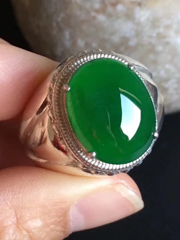 老坑冰种 辣阳绿色 缅甸天然翡翠戒指