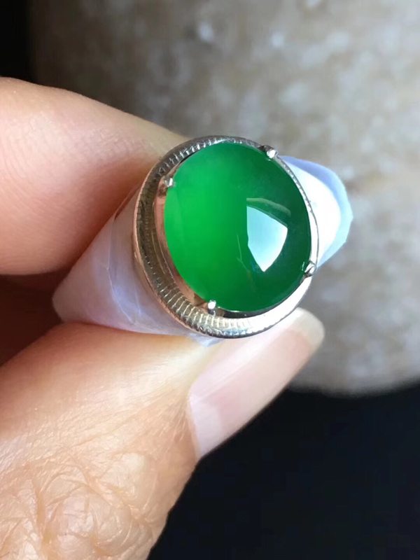 11.2-9.5-4.3寸老坑冰種 正陽綠色 緬甸天然翡翠戒指