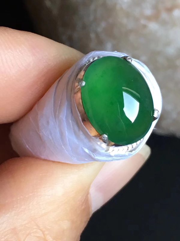 老坑冰种 阳绿色铜托 缅甸天然翡翠戒指11.7-9.5-4mm图4
