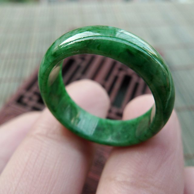 19*6.5*3mm冰油種飄綠花戒指 緬甸天然翡翠戒指圖1