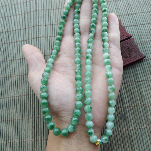 飘绿天然翡翠圆珠项链 珠大取一7.2mm图5