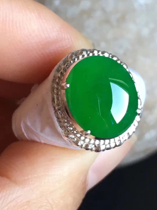 12.7-10.8-4寸老坑冰種辣陽綠色 緬甸天然翡翠戒指