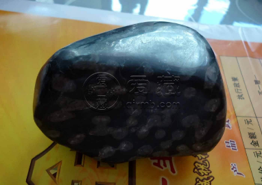 祁连墨玉有收藏价值吗 祁连墨玉收藏知识
