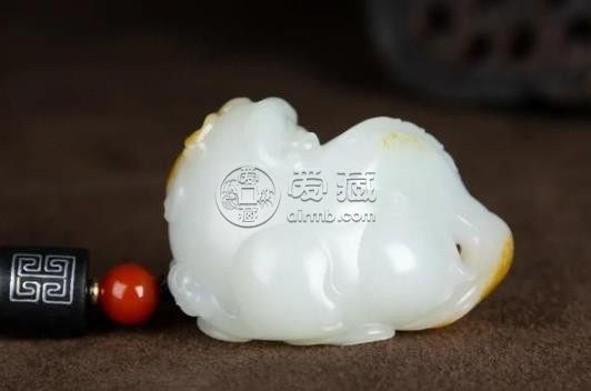 如何辨别和田玉的真假与好坏 和田玉价值多少钱