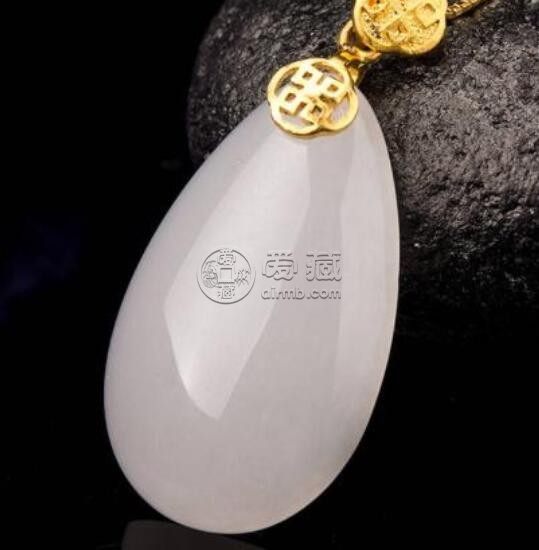 珠宝店回收玉吊坠吗 什么吊坠可回收