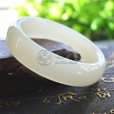 玉石粉做的玉怎么鉴别 价格很低吗