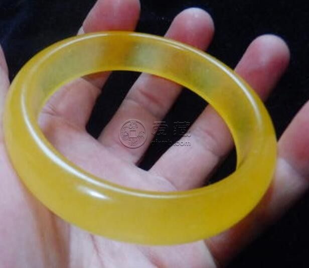 女人佩戴金絲玉的好處 這些好處需知道
