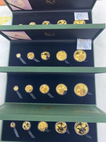 通化回收熊猫金币报价 收购金银币价目表及渠道推荐