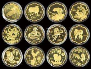 厦门市虎园路收藏品市场回收收购第一二三四套人民币金银币纪念钞