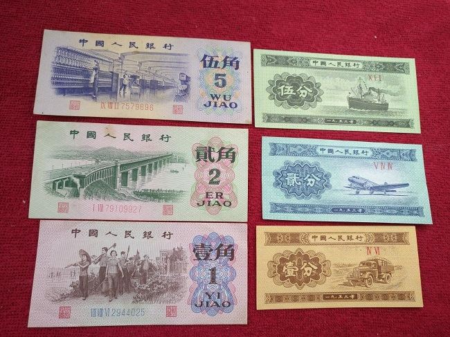 哈尔滨回收钱币长期上门收购金银币纪念钞 哈尔滨哪里回收钱币