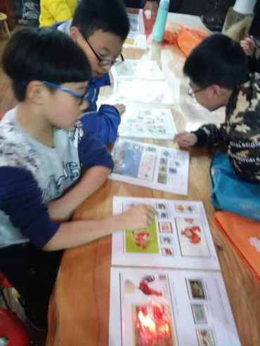 集邮活动：真正能穿越时空的是邮票与书信