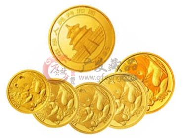 收藏2005年熊猫金币套装把握时机
