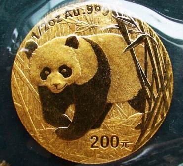 2002年熊猫金币比普通黄金首饰更有收藏价值 2002年熊猫金币比普通黄金首饰更有收藏价值