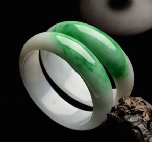 翡翠手镯如果断了,都有哪些补救的方法? 翡翠手镯如果断了,都有哪些补救的方法?