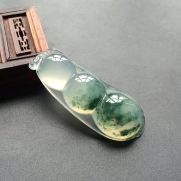 翡翠玉石什么时候被发现，了解翡翠玉石的历史