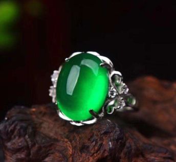 如何挑选翡翠戒指,翡翠戒指都有哪些种类? 如何挑选翡翠戒指,翡翠戒指都有哪些种类?