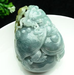 翡翠把玩件应该如何挑选?其本身都有哪些寓意? 翡翠把玩件应该如何挑选?其本身都有哪些寓意?