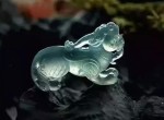 购买翡翠摆件应该要知道哪些知识？应该如何选购翡翠摆件？
