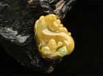 翡翠饰品都有哪些档次？他们的特点是什么？