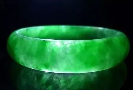 假冰种翡翠图片假冰种翡翠有哪些